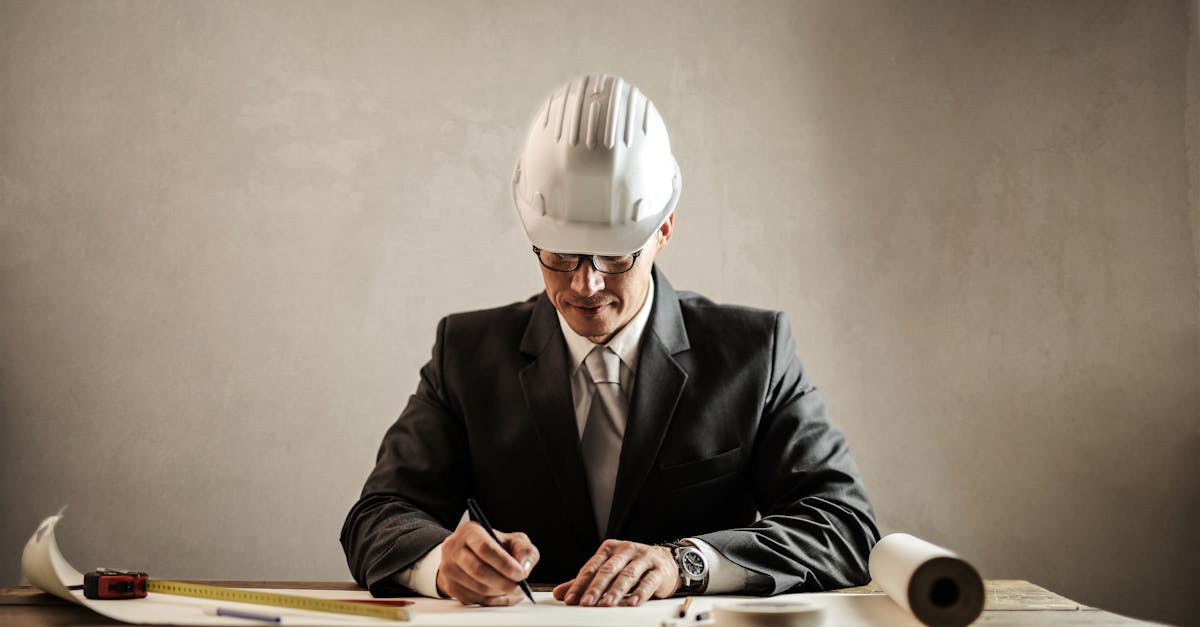 Roundup of powerful networking tools for project managers